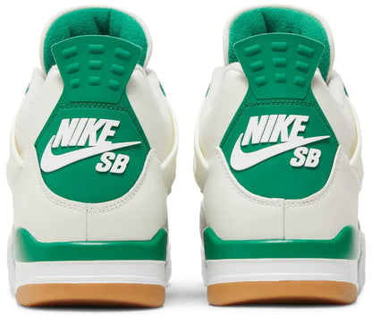 Nike SB x Air Jordan 4 Retro "Pine Green