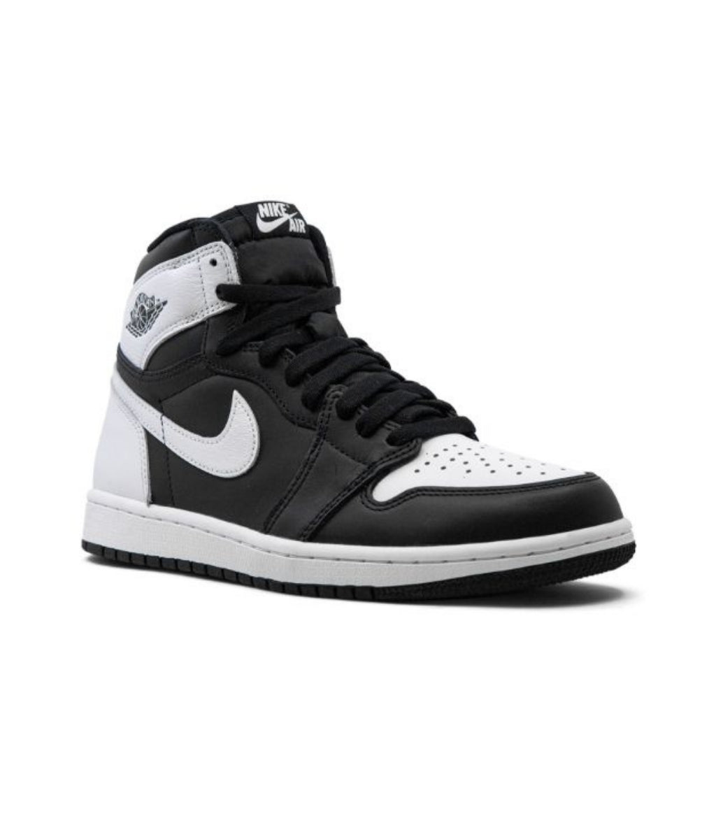 Jordan
Air Jordan 1 Retro High OG "Reverse Panda" sneakers