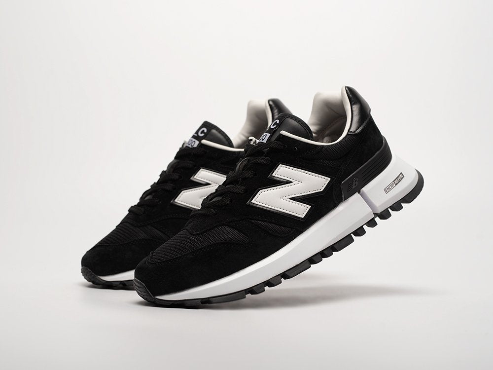 Men 1300 Black Sneakers