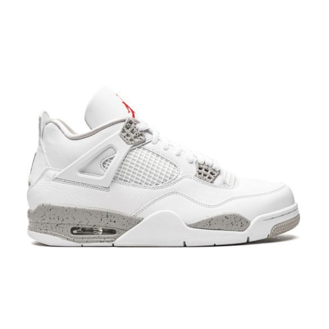 AIR JORDAN
4 Retro White Oreo
