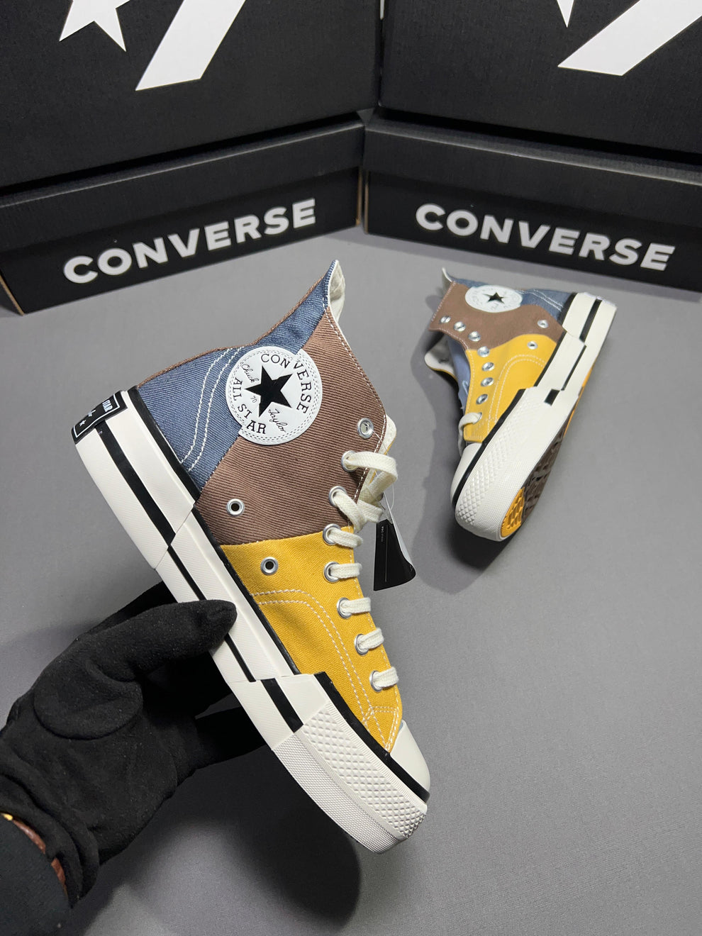 CONVERSE Chuck 70 De Luxe Squared High Top Sneakers